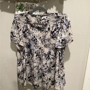 EUC - Rose & Olive Blue & Cream Floral Blouse - Sz XXL!!!